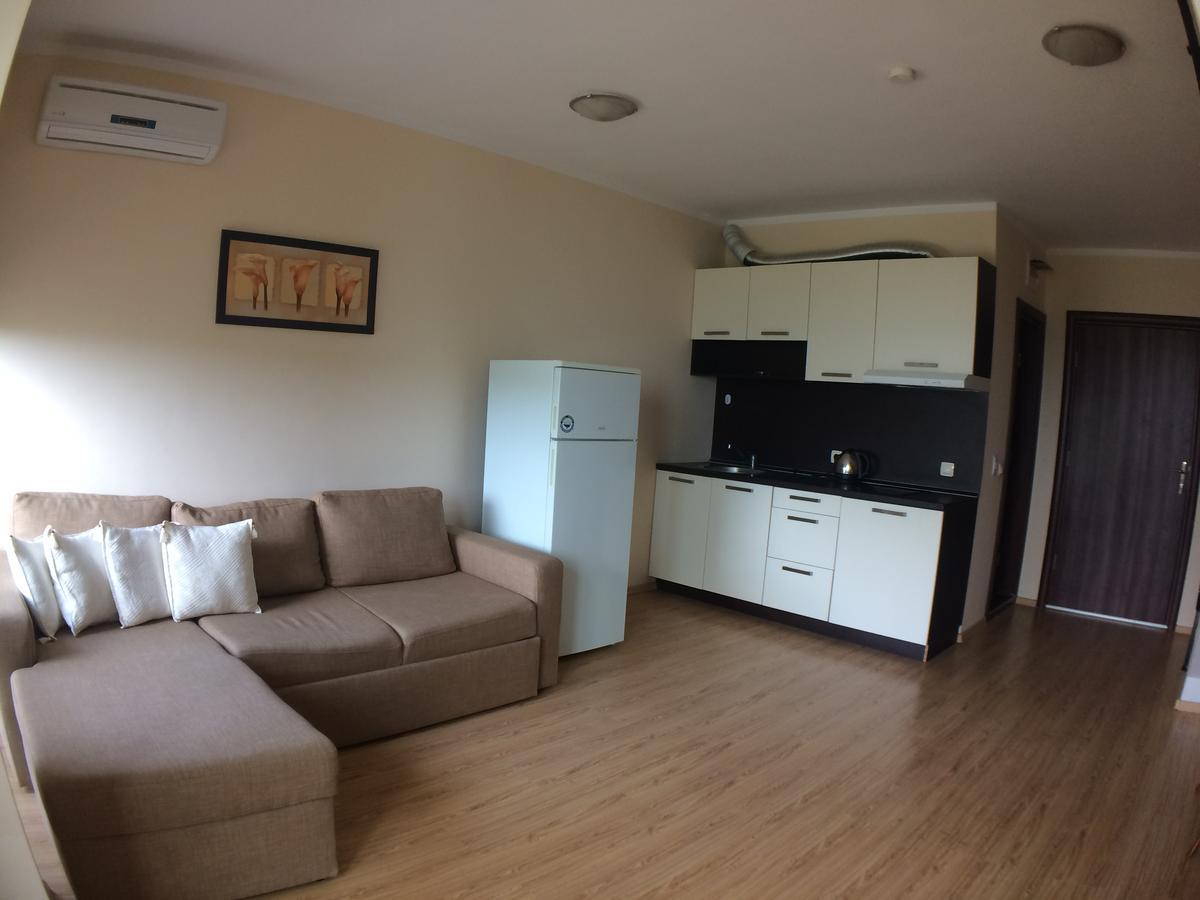 Chateau Del Marina Penthouses Несебър Екстериор снимка