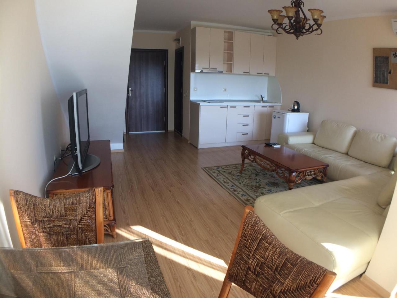Chateau Del Marina Penthouses Несебър Екстериор снимка